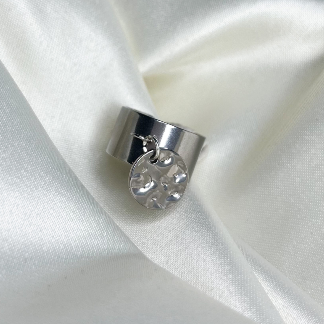 bague argenté à pendentif