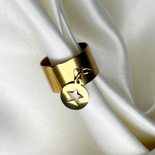 Bague avec pendentif étoile